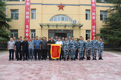 共建臨汾闊步行，軍民聯(lián)誼魚水情